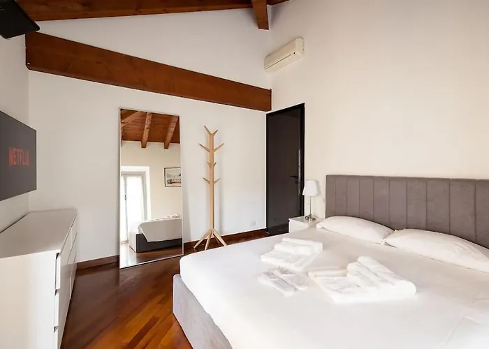 Luxury + Private Parking - Center Appartamento *