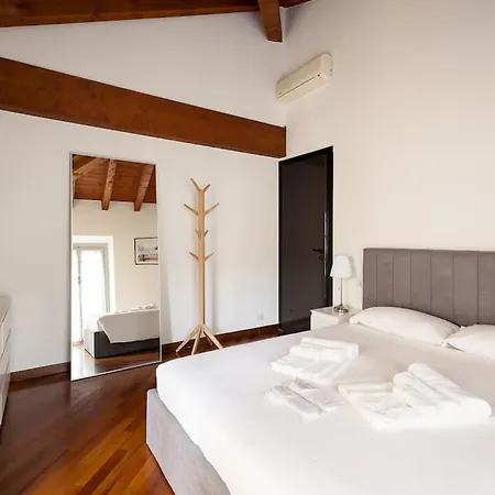 Luxury + Private Parking - Center Apartamento *