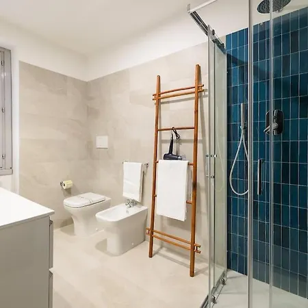 Apartamento Luxury + Private Parking - Center Como