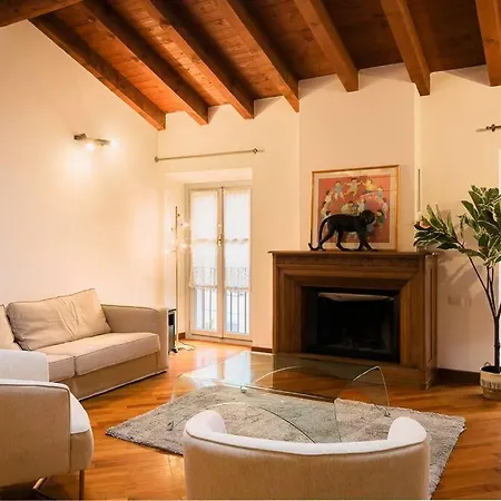 Apartament Luxury + Private Parking - Center Como